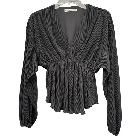 A&F Black Pleated Peplum Blouse XS | Feminine Boho Core - Picture 1 of 6